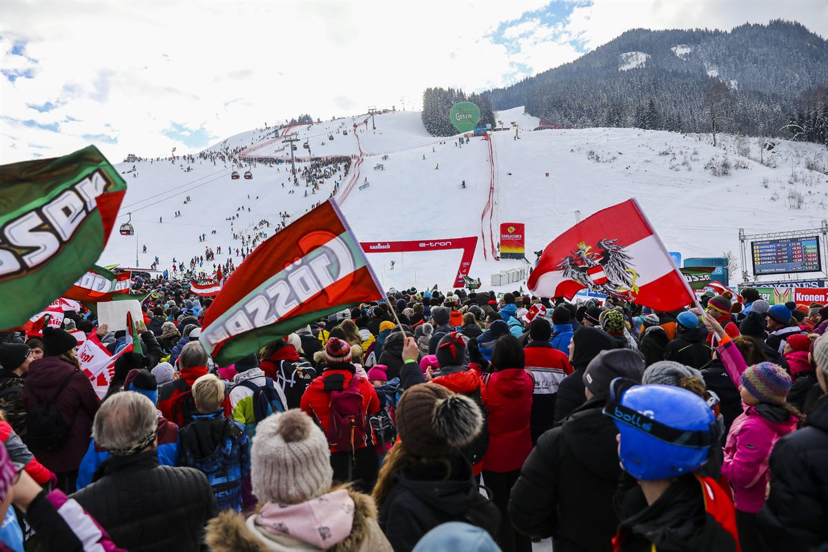 Hirscher wins Slalom in Saalbach