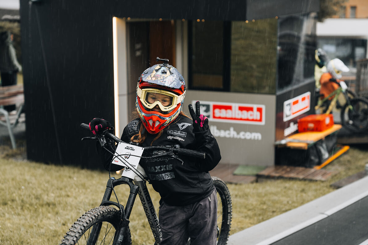 Kids Ride Out in Saalbach mit Vali Höll 2026