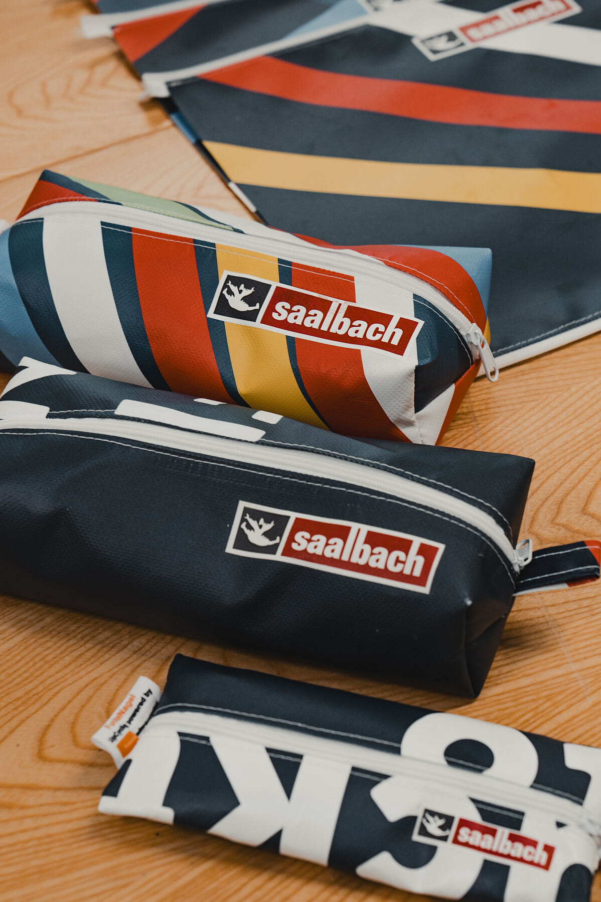 Taschen WM Banner